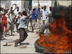 0805_somali_riots